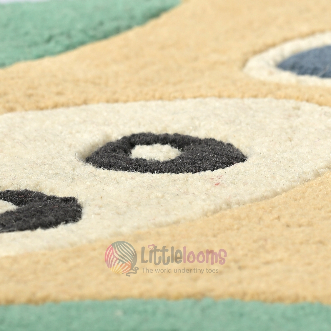 The Little Beige Flyer Plane Rug - Image 4